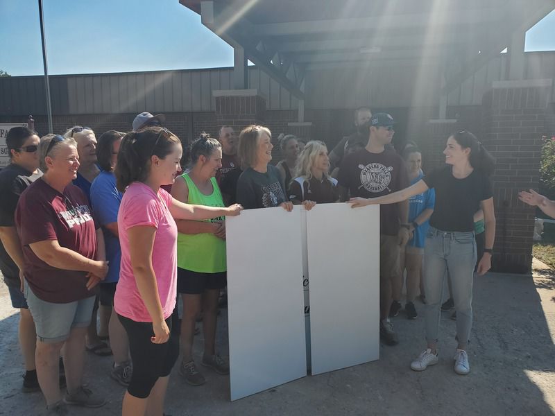 Clorox donates $30,000 to Webbers Falls Schools